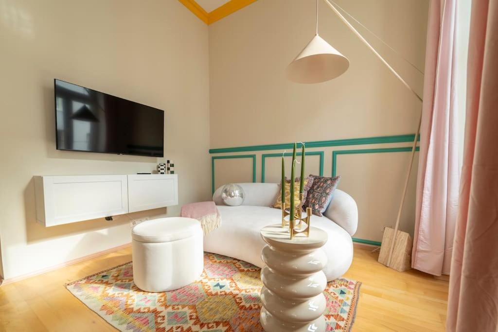 Apartment Comfort Mit Guter Anbindung I Levestate Vienna